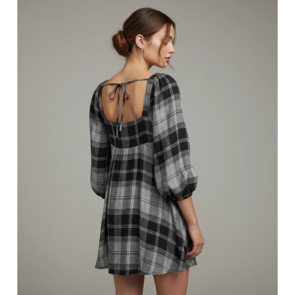 Urban Outfitters Plaid Mini Dress Women Small Black White Puff Sleeve Babydoll
